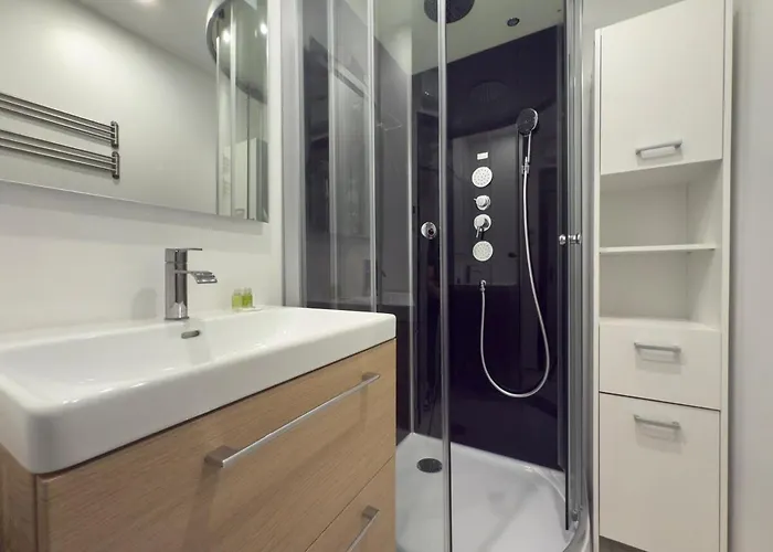 Apartament L'alhambra - A Pied Piscine