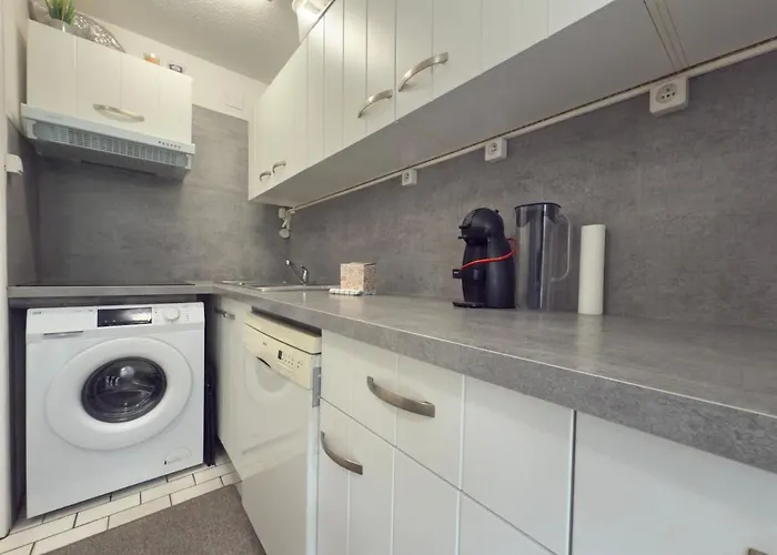 L'alhambra - à Pied Piscine Appartement *