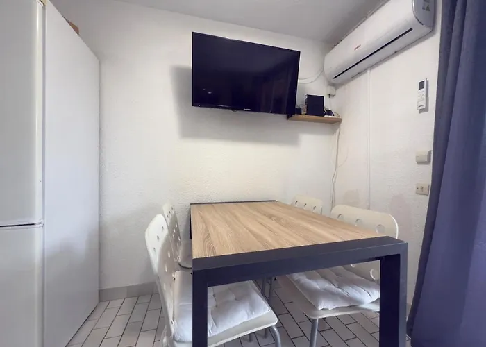 L'alhambra - à Pied Piscine